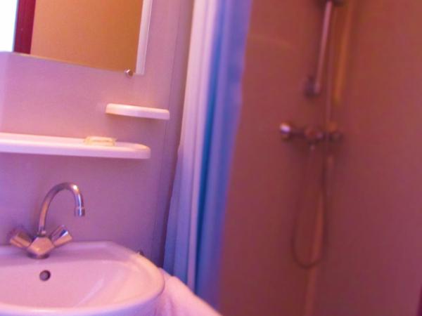 Hôtel Duchesse Anne : photo 1 de la chambre chambre simple Économique