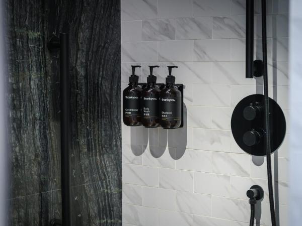 Canopy By Hilton Hangzhou Jinsha Lake : photo 1 de la chambre chambre lit king-size