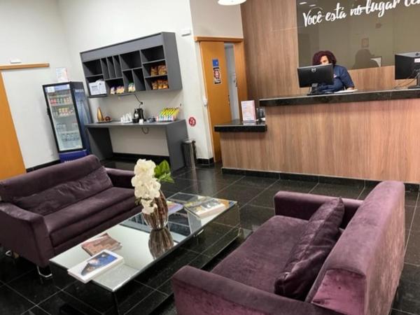 Apartamento de luxo no Hotel Stop-Inn Cristiano Machado : photo 4 de la chambre appartement deluxe