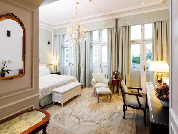 Hotel Sacher Wien : photo 3 de la chambre chambre deluxe avec vue