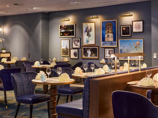 Hilton Düsseldorf : photo 2 de la chambre chambre lit king-size deluxe