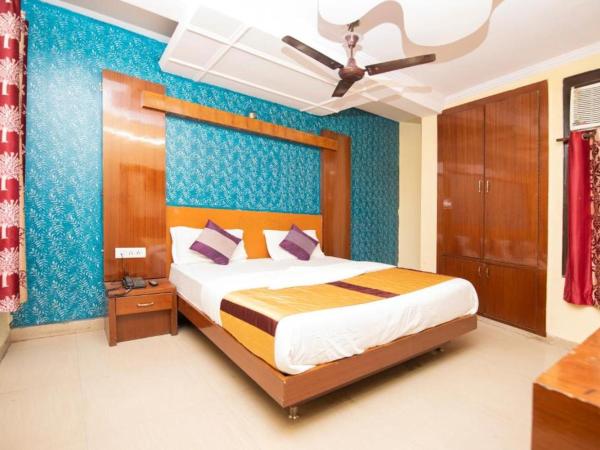 HOTEL DARPAN INTERNATIONAL -New Delhi Railway Station : photo 1 de la chambre chambre lit king-size deluxe
