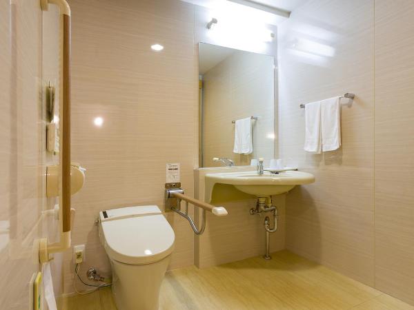 Toyoko Inn Tokyo eki Shin ohashi Mae : photo 6 de la chambre chambre lits jumeaux accessible aux personnes à mobilité réduite - non-fumeurs