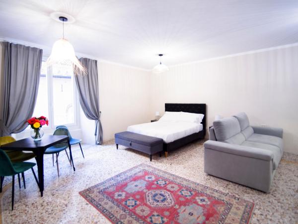 La Piazzetta Rooms & Apartments : photo 1 de la chambre studio