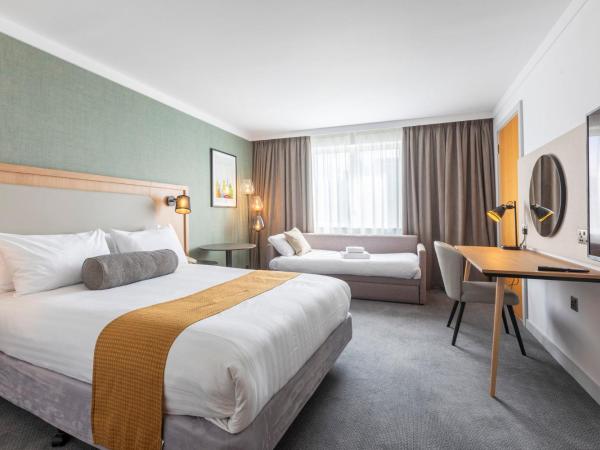 Holiday Inn Oxford, an IHG Hotel : photo 6 de la chambre chambre lit king-size avec canapé-lit