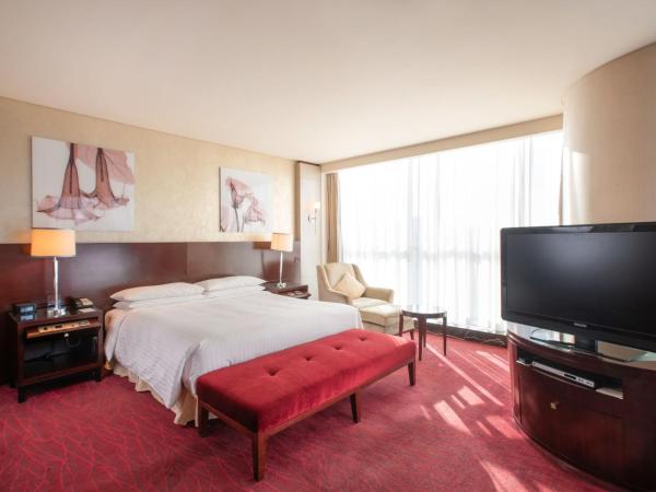 Beijing Marriott Hotel Northeast : photo 5 de la chambre studio suite, executive lounge access, guest room, 1 king
