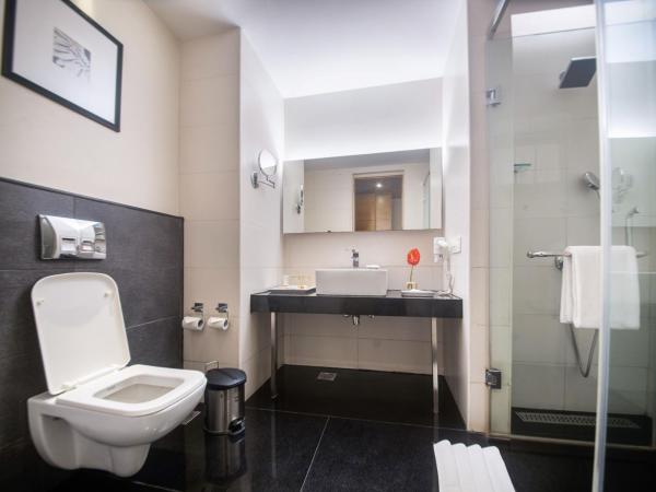 Marigold Hotel : photo 4 de la chambre marigold royal suite with complimentary cocktail hour 07pm to 09pm