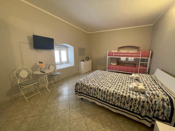 Casa Per Ferie San Giovanni Bosco : photo 2 de la chambre chambre quadruple