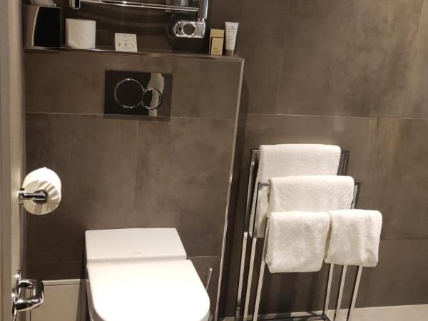 Hôtel Duo : photo 1 de la chambre chambre double - rez-de-chaussée - 16 m²