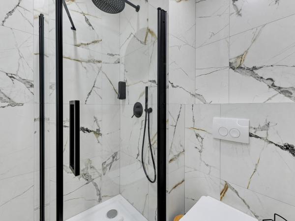 T8- Willa Tetmajera Gdynia : photo 9 de la chambre chambre quadruple deluxe