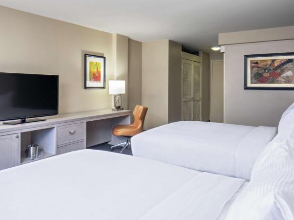 DoubleTree by Hilton Hotel Nashville Downtown : photo 2 de la chambre chambre double avec 2 lits doubles - non-fumeurs