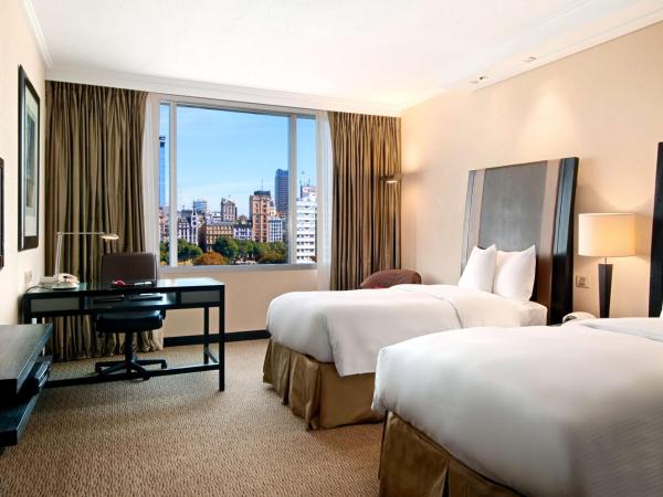 Hilton Buenos Aires : photo 4 de la chambre chambre lits jumeaux exécutive