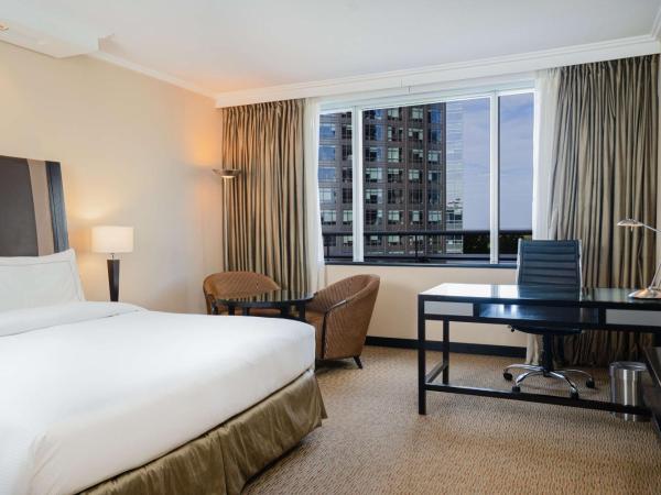 Hilton Buenos Aires : photo 4 de la chambre chambre exécutive lit queen-size