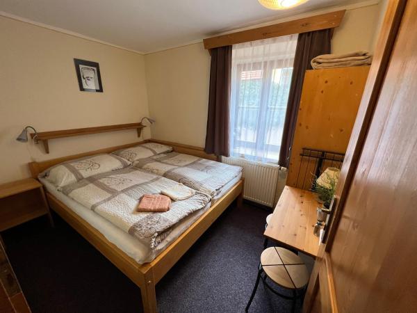 Hostel Postel : photo 3 de la chambre petite chambre double