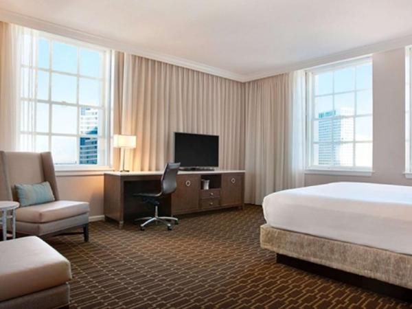 Hilton New Orleans / St. Charles Avenue : photo 4 de la chambre chambre d'angle lit king-size