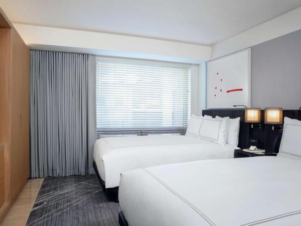 Conrad New York Downtown : photo 1 de la chambre suite deluxe avec 2 lits doubles