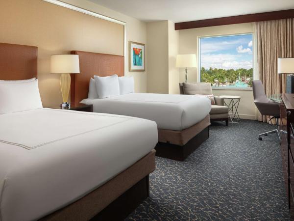 Hilton Orlando : photo 2 de la chambre chambre lit queen-size - vue sur piscine