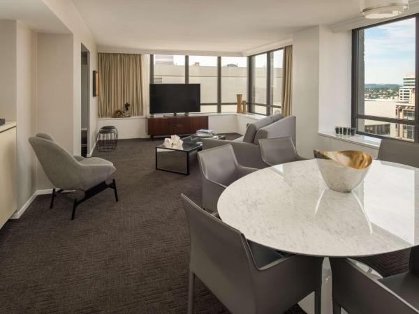 Hilton Portland Downtown : photo 3 de la chambre suite lit king-size