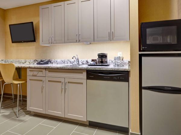 DoubleTree by Hilton Hotel Philadelphia Center City : photo 2 de la chambre studio lit king-size avec kitchenette