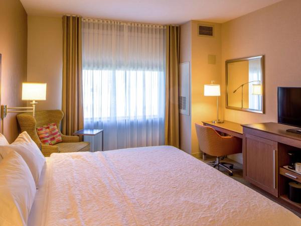 Hampton Inn Houston Downtown : photo 1 de la chambre chambre lit king-size - non-fumeurs