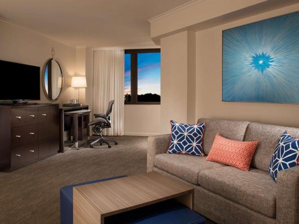 Hilton Orlando Buena Vista Palace - Disney Springs Area : photo 2 de la chambre suite 2 lits queen-size - tour 