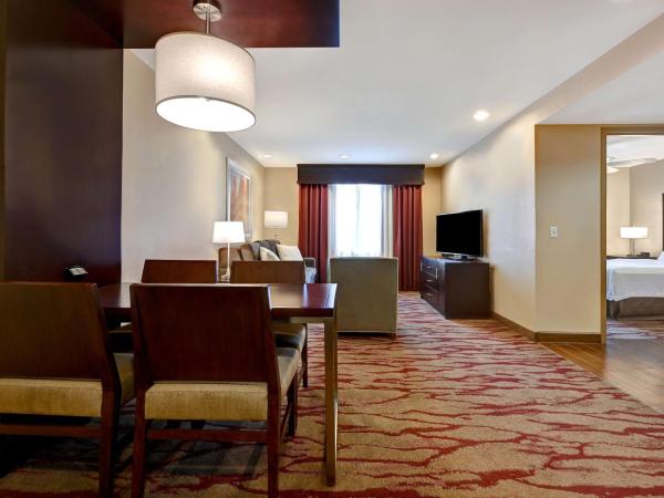 Homewood Suites by Hilton Albuquerque Airport : photo 2 de la chambre suite 1 chambre lit queen-size - non-fumeurs