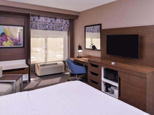 Hampton Inn Albuquerque - University/Midtown : photo 3 de la chambre chambre lit king-size - non-fumeurs
