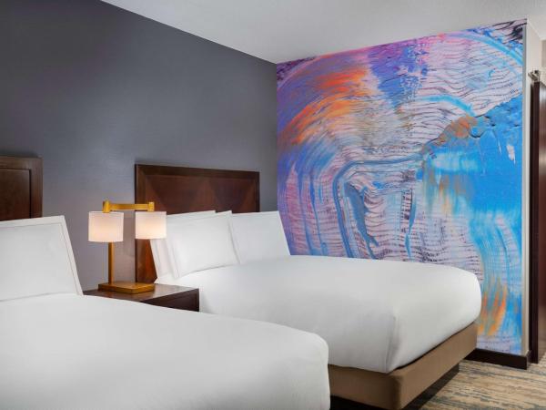 Hilton Americas - Houston : photo 2 de la chambre chambre double avec 2 lits doubles - non-fumeurs