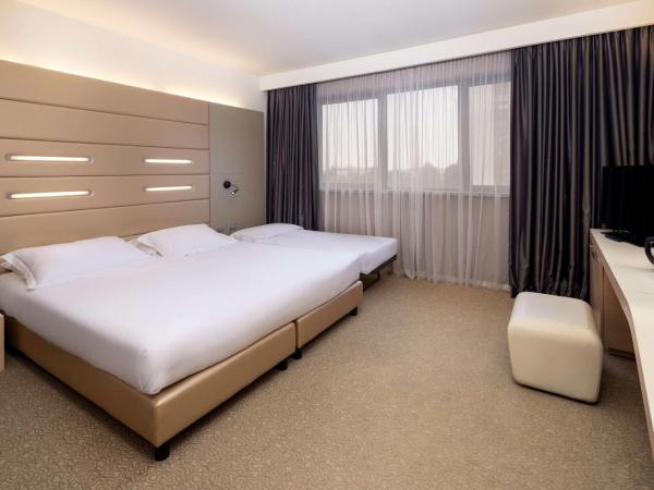 Best Western Plus Tower Hotel Bologna : photo 1 de la chambre chambre triple standard