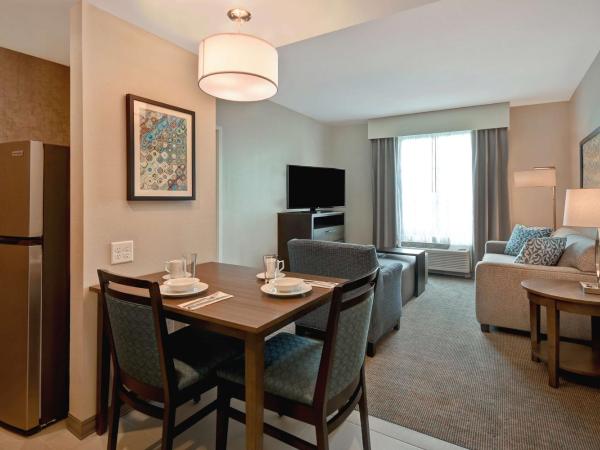 Homewood Suites By Hilton Orlando Flamingo Crossings, Fl : photo 5 de la chambre suite 1 chambre lit king-size - non-fumeurs