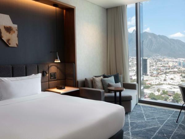 Hilton Monterrey Valle : photo 2 de la chambre chambre king - Étage exécutif