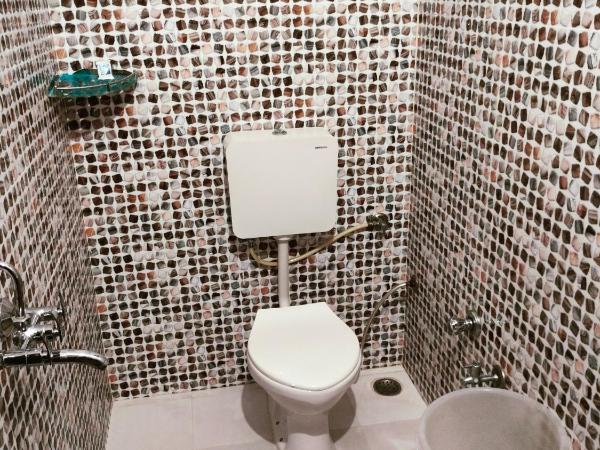 Krishna Stay Guest House : photo 7 de la chambre chambre familiale deluxe