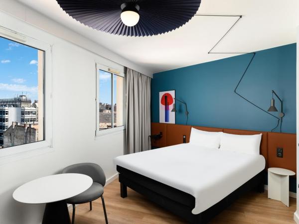 Ibis Budapest Centrum : photo 1 de la chambre chambre double avec canapé-lit