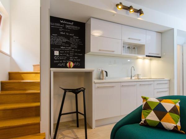 Apartments & Rooms Tiramola - Old Town : photo 4 de la chambre appartement en duplex