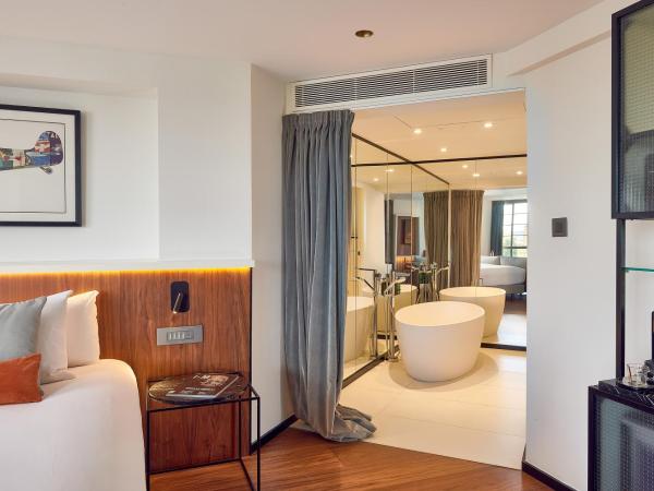 The Level at Melia White House : photo 9 de la chambre the marylebone suite with executive lounge access