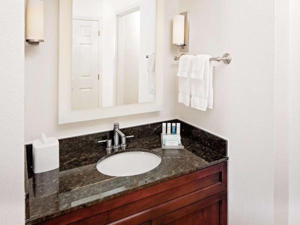 Homewood Suites by Hilton Dallas Market Center : photo 6 de la chambre suite 1 chambre lit king-size - non-fumeurs