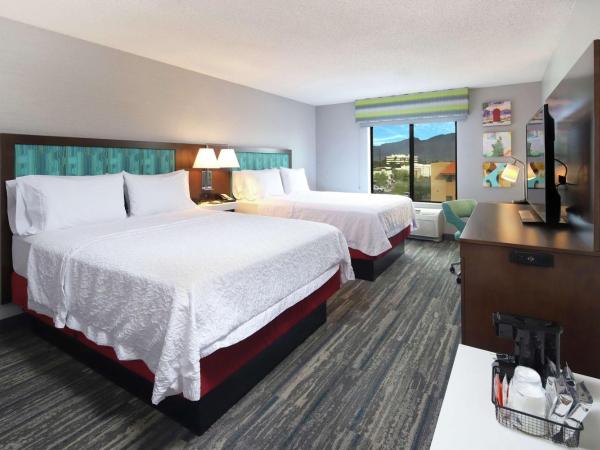Hampton Inn & Suites Tucson East : photo 1 de la chambre chambre 2 lits queen-size - non-fumeurs