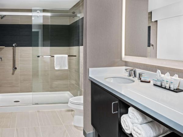 Embassy Suites by Hilton Houston West - Katy : photo 3 de la chambre suite studio lit king-size