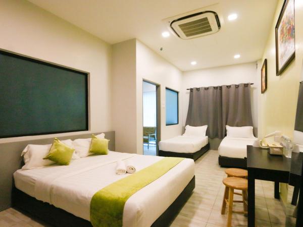 Travelland Hotel : photo 5 de la chambre suite familiale