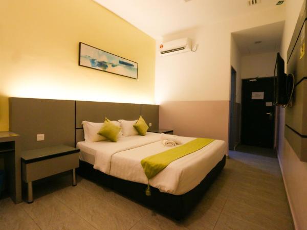 Travelland Hotel : photo 6 de la chambre chambre lit king-size deluxe sans fenêtre