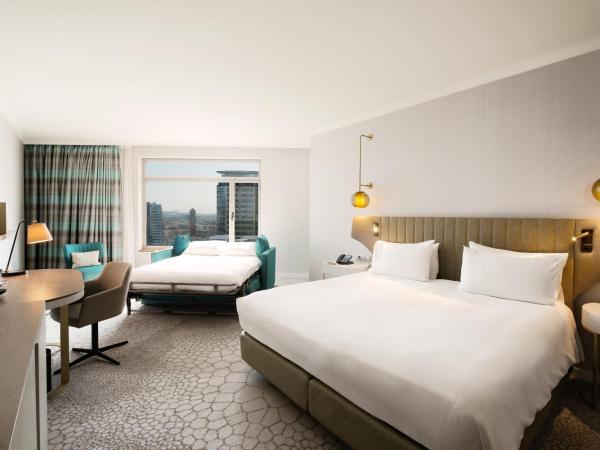 Hilton Diagonal Mar Barcelona : photo 7 de la chambre suite paysage urbain 