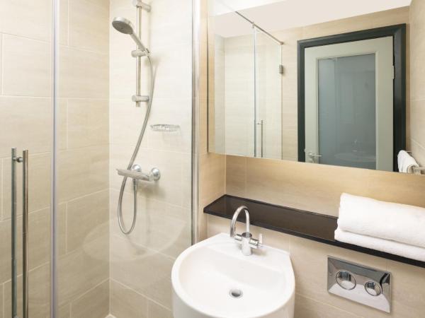 Four Points by Sheraton Edinburgh : photo 10 de la chambre chambre lit king-size