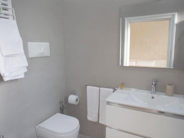 B&B Dolce Sogno : photo 6 de la chambre chambre double avec salle de bains privative