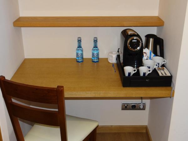 Pensión O Códice : photo 5 de la chambre chambre lits jumeaux supérieure