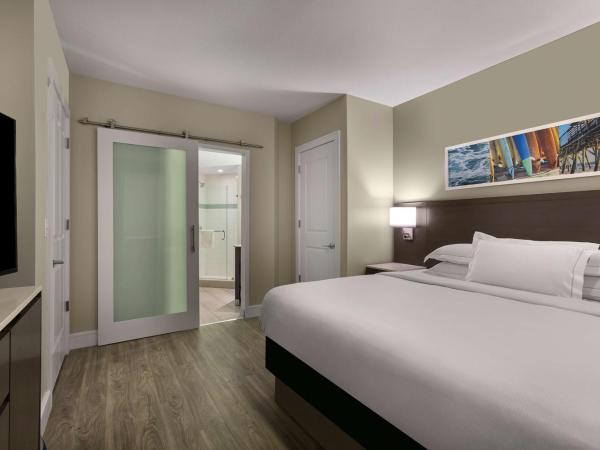 Hilton Grand Vacations Club Ocean 22 Myrtle Beach : photo 5 de la chambre suite 1 chambre lit king-size avec canapé-lit