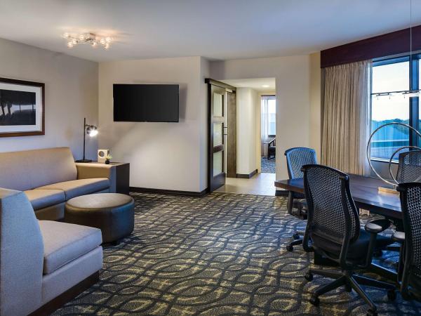 Embassy Suites by Hilton Dallas-Love Field : photo 1 de la chambre suite présidentielle 2 chambres lit king-size - non-fumeurs