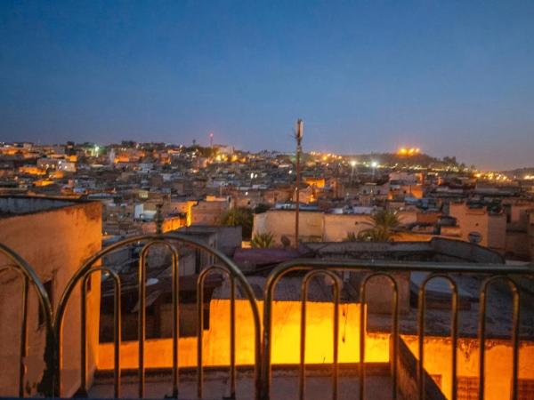Fes Antique Hostel : photo 5 de la chambre chambre simple deluxe avec balcon