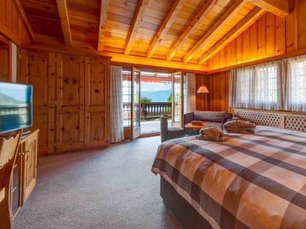 Alpe Fleurie Hôtel & Restaurant : photo 3 de la chambre suite junior avec balcon