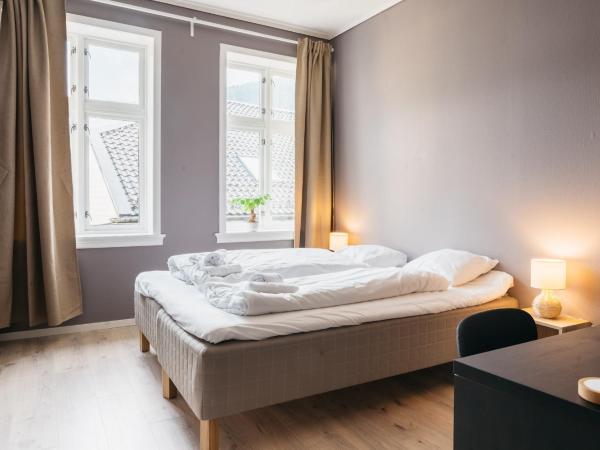 S54 - Private Rooms in the City Center : photo 3 de la chambre chambre triple