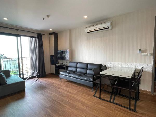 The Base Central Pattaya by Adam : photo 1 de la chambre suite 2 chambres